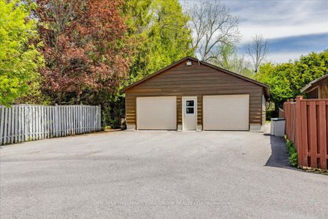 Photo 25 at 229 Lake Drive N, Historic Lakeshore Communities, Georgina