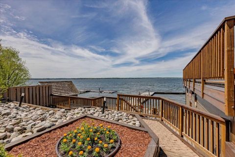 Photo 36 at 229 Lake Drive N, Historic Lakeshore Communities, Georgina