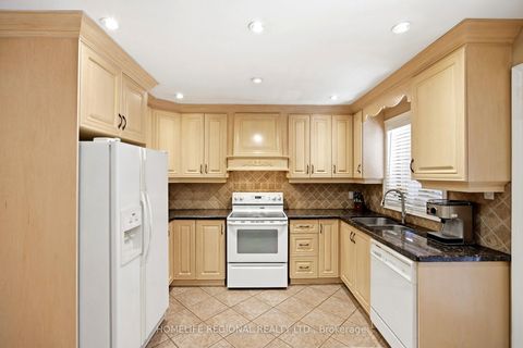Photo 10 at 122 Beaver Terrace, Junction, Toronto