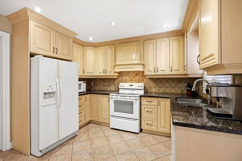 Photo 13 at 122 Beaver Terrace, Junction, Toronto