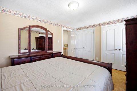 Photo 18 at 122 Beaver Terrace, Junction, Toronto