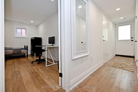 Photo 34 at 150 Mathewson Street N, Maple, Vaughan