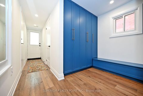 Photo 37 at 150 Mathewson Street N, Maple, Vaughan