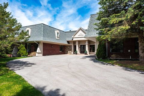 Photo 10 at 48 Scott Crescent, King City, King