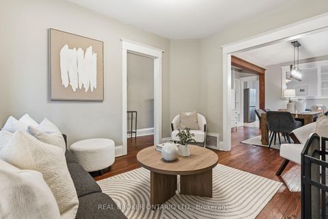 Photo 6 at 136 Blantyre Avenue, The Beaches, Toronto