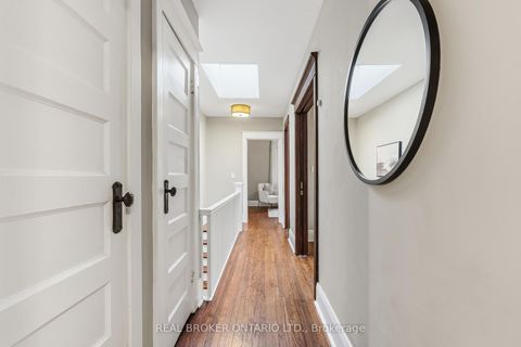 Photo 24 at 136 Blantyre Avenue, The Beaches, Toronto