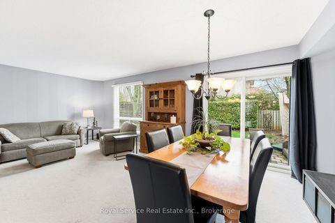 Photo 10 at 116 Avondale Drive, Courtice, Clarington