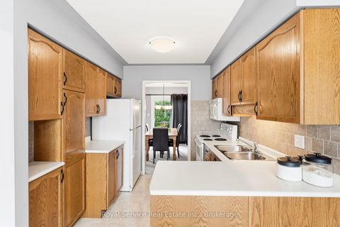 Photo 13 at 116 Avondale Drive, Courtice, Clarington