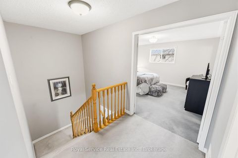 Photo 19 at 116 Avondale Drive, Courtice, Clarington