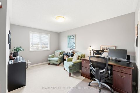 Photo 24 at 116 Avondale Drive, Courtice, Clarington