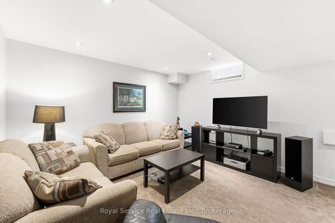 Photo 33 at 116 Avondale Drive, Courtice, Clarington
