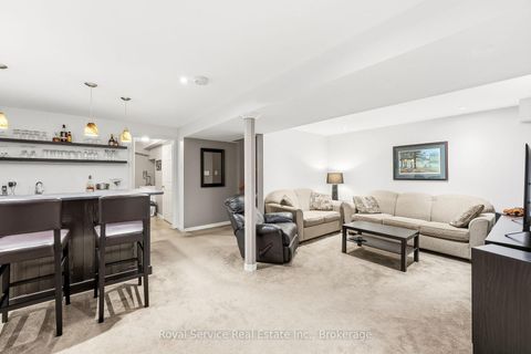 Photo 36 at 116 Avondale Drive, Courtice, Clarington
