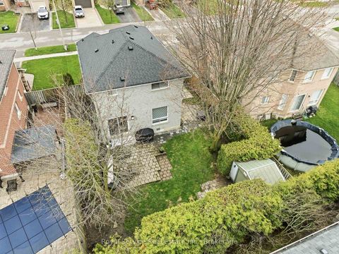 Photo 47 at 116 Avondale Drive, Courtice, Clarington