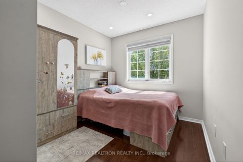 Photo 24 at 37 - 2 Hedge End Road, Rouge E11, Toronto