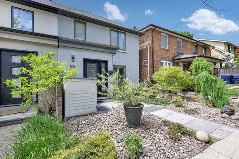 Photo 1 at 84 Edith Drive, Eglinton, Toronto