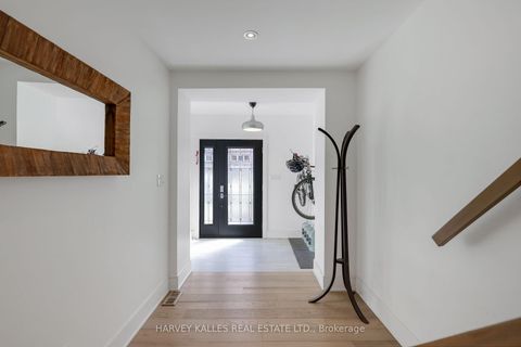 Photo 3 at 84 Edith Drive, Eglinton, Toronto