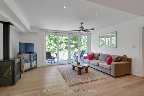 Photo 6 at 84 Edith Drive, Eglinton, Toronto