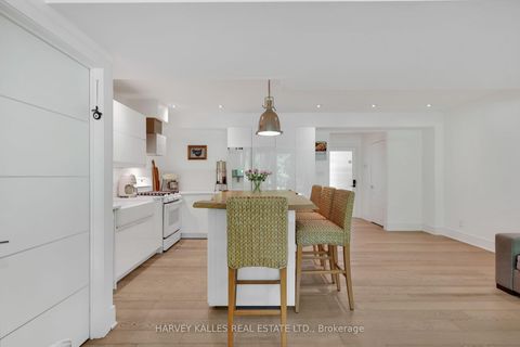 Photo 14 at 84 Edith Drive, Eglinton, Toronto