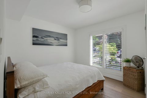 Photo 18 at 84 Edith Drive, Eglinton, Toronto