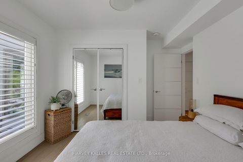 Photo 19 at 84 Edith Drive, Eglinton, Toronto