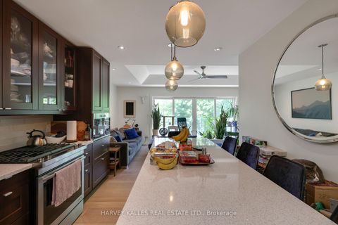 Photo 28 at 84 Edith Drive, Eglinton, Toronto