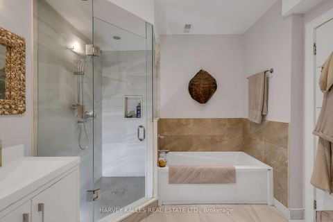 Photo 38 at 84 Edith Drive, Eglinton, Toronto