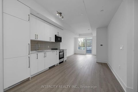 Photo 11 at 227 - 2075 King Road, King City, King