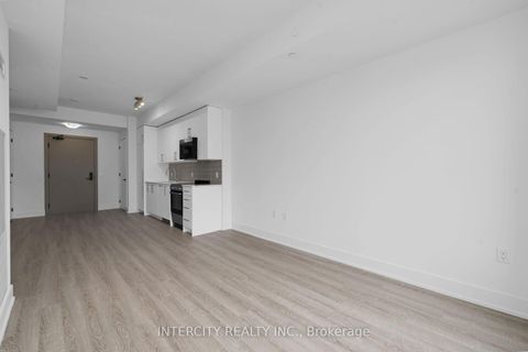 Photo 16 at 227 - 2075 King Road, King City, King