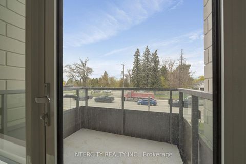 Photo 24 at 227 - 2075 King Road, King City, King