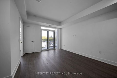 Photo 10 at 215 - 2075 King Road, King City, King
