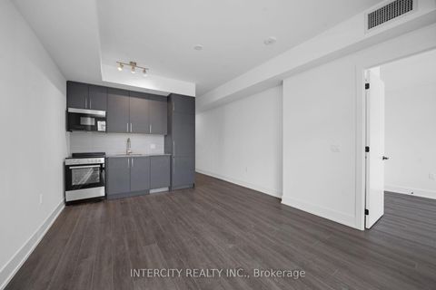 Photo 12 at 215 - 2075 King Road, King City, King