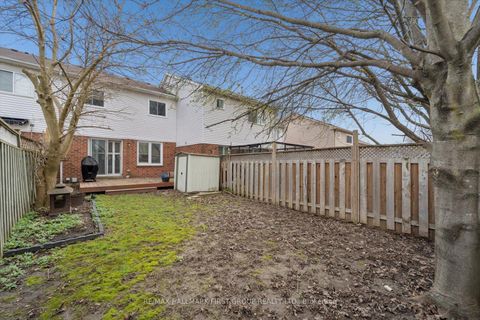 Photo 22 at 95 Vail Meadows Crescent, Bowmanville, Clarington