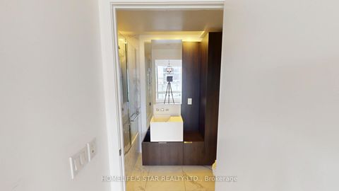 Photo 12 at 4407 - 1 BLOOR Street E, Yonge Corridor, Toronto