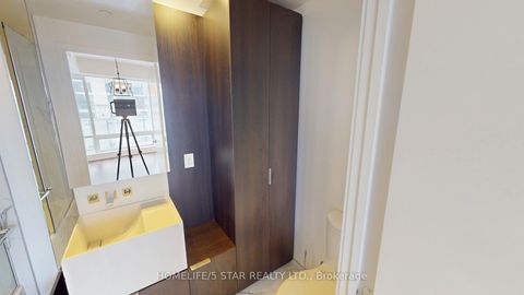 Photo 14 at 4407 - 1 BLOOR Street E, Yonge Corridor, Toronto