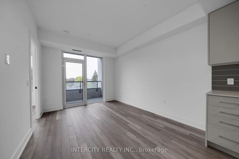 Photo 12 at 316 - 2075 King Road, King City, King