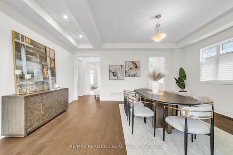 Photo 10 at 8 Saxby Farm Avenue, King City, King