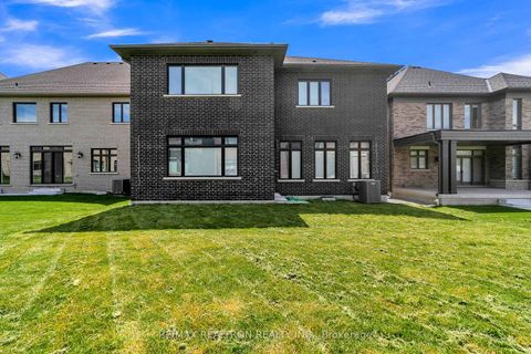 Photo 46 at 8 Saxby Farm Avenue, King City, King