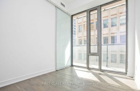 Photo 6 at 1008 - 57 St Joseph Street, Bay Street Corridor, Toronto