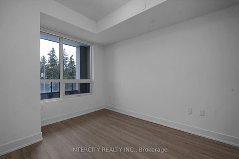 Photo 19 at 326 - 2075 King Road, King City, King