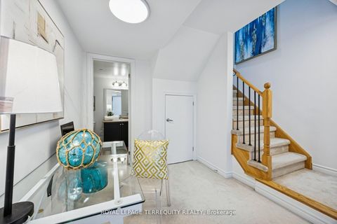 Photo 2 at Th27 - 39 Drewry Avenue, Newtonbrook West, Toronto