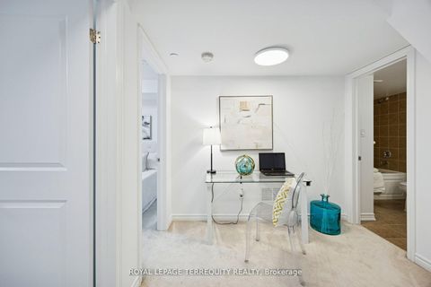 Photo 24 at Th27 - 39 Drewry Avenue, Newtonbrook West, Toronto
