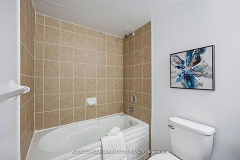 Photo 39 at Th27 - 39 Drewry Avenue, Newtonbrook West, Toronto