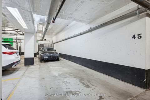 Photo 42 at Th27 - 39 Drewry Avenue, Newtonbrook West, Toronto