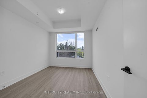 Photo 19 at 431 - 2075 King Road, King City, King