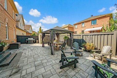 Photo 29 at 124 Kingsview Drive, Vellore Village, Vaughan