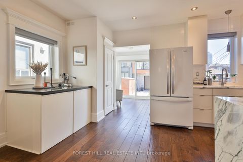 Photo 9 at 163 Wychwood Avenue, Cedarvale, Toronto