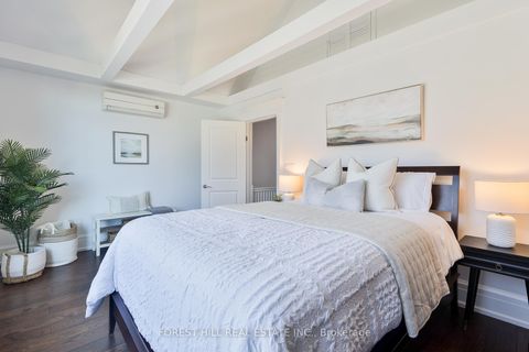 Photo 16 at 163 Wychwood Avenue, Cedarvale, Toronto