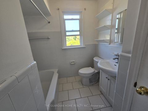 Photo 6 at 15 Princemere Crescent, Maryvale, Toronto