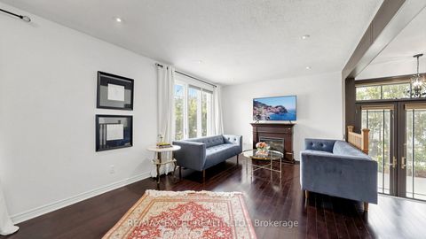 Photo 4 at 254 Patricia Avenue, Newtonbrook West, Toronto