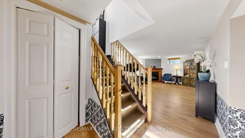 Photo 21 at 254 Patricia Avenue, Newtonbrook West, Toronto